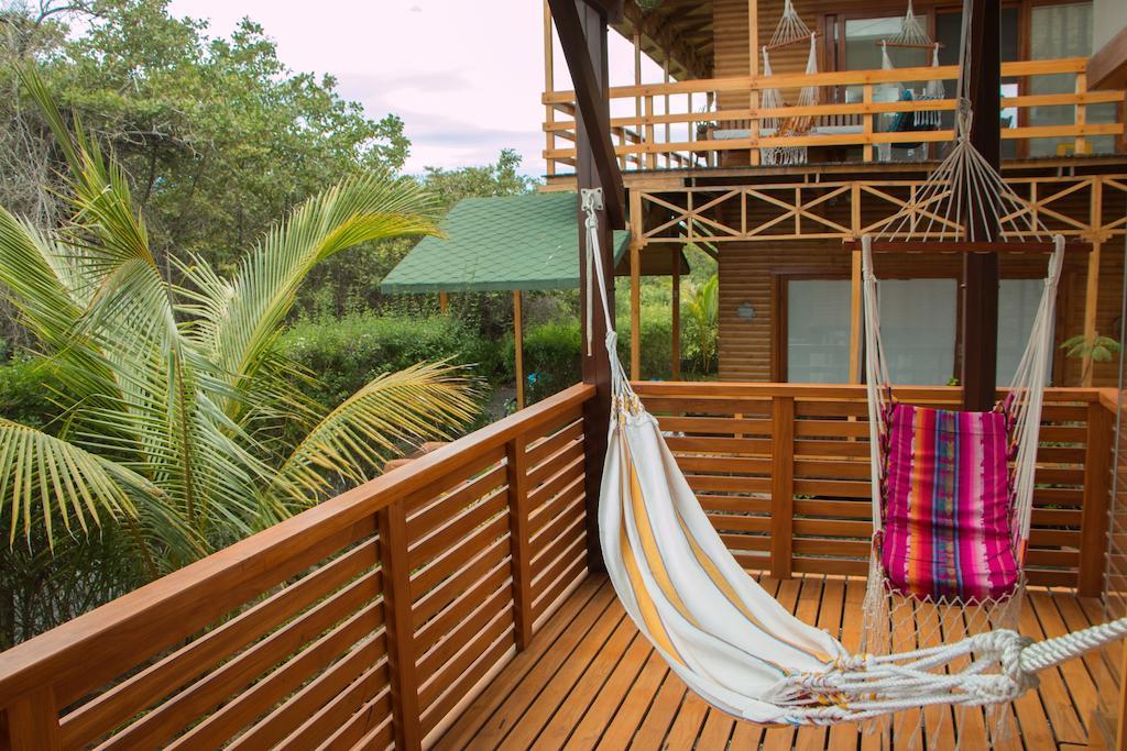 Chez Manany Galapagos Ecolodge Puerto Villamil Rum bild