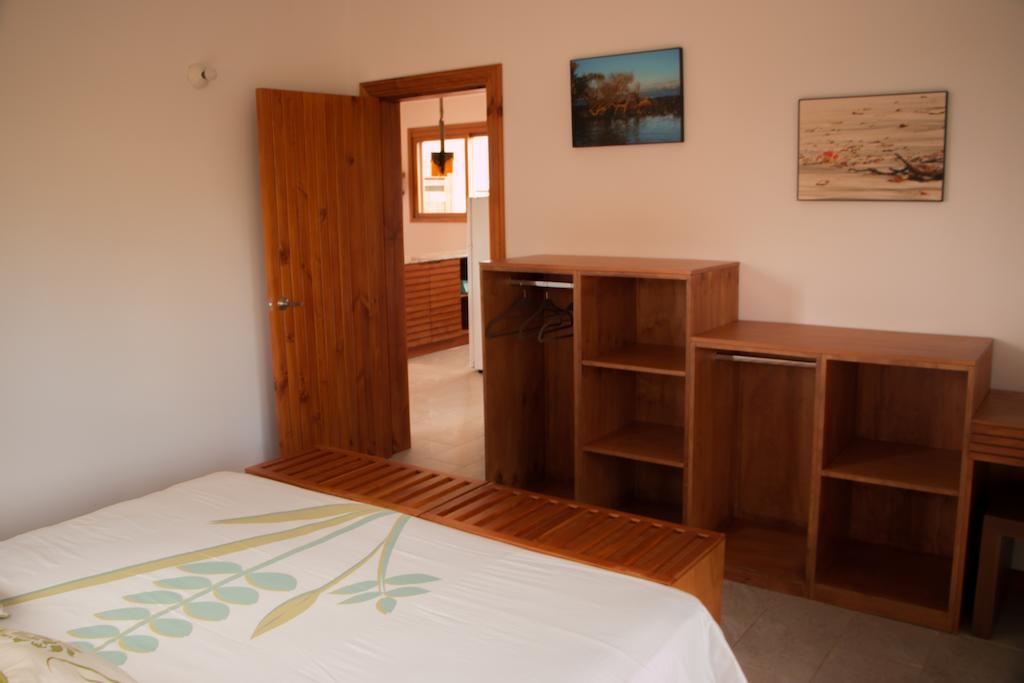 Chez Manany Galapagos Ecolodge Puerto Villamil Rum bild