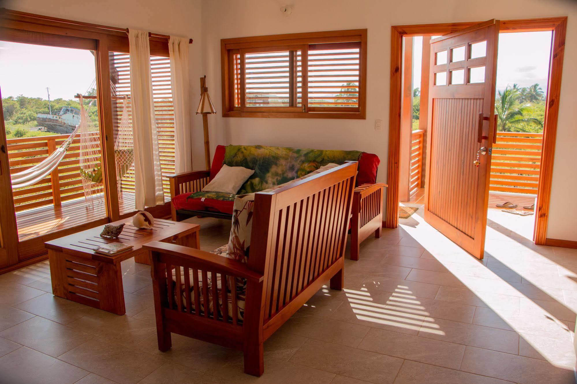 Chez Manany Galapagos Ecolodge Puerto Villamil Exteriör bild
